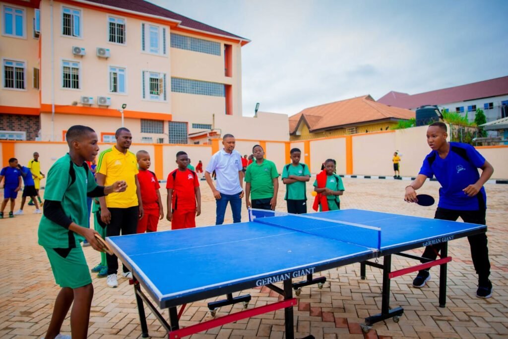 kings care universal school